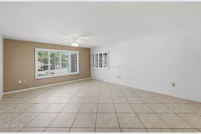 9710 W Hawthorn Court, Sun City, AZ 85351 - Photo 10