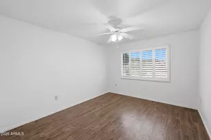 9710 W Hawthorn Ct, Sun City, AZ 85351 - Photo 20