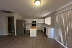 3606 W Stella Ln, Phoenix, AZ 85019 - Photo 8