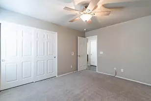 3713 E Utopia Rd, Phoenix, AZ 85050 - Photo 32