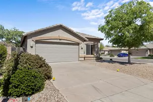 9320 W Deanna Dr, Peoria, AZ 85382 - Photo 6