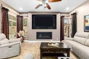 6838 W Robin Ln, Glendale, AZ 85310 - Photo 12