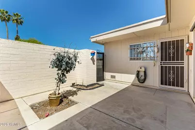 10154 W Loma Blanca Drive, Sun City, AZ 85351 - Photo 26