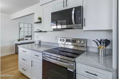 7824 E Navarro Avenue, Mesa, AZ 85209 - Photo 8