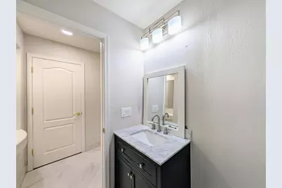 27321 N Gidiyup Trail, Phoenix, AZ 85085 - Photo 48