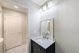 27321 N Gidiyup Trail, Phoenix, AZ 85085 - Photo 48