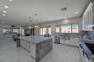 27321 N Gidiyup Trail, Phoenix, AZ 85085 - Photo 24