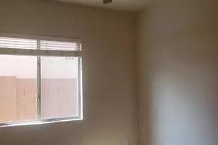 18188 W Paradise Ln, Surprise, AZ 85388 - Photo 10