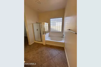 18188 W Paradise Lane, Surprise, AZ 85388 - Photo 26