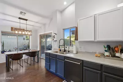661 N Joshua Tree Lane, Gilbert, AZ 85234 - Photo 2