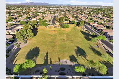 661 N Joshua Tree Lane, Gilbert, AZ 85234 - Photo 44