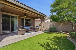 8607 E Desert Ln, Mesa, AZ 85209 - Photo 30