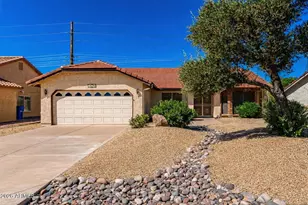 12826 S 40th Pl, Phoenix, AZ 85044 - Photo 2