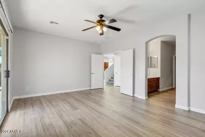 15441 W Shangri La Road, Surprise, AZ 85379 - Photo 14