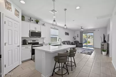 36354 W San Clemente Avenue, Maricopa, AZ 85138 - Photo 12