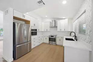 14644 S 24th Pl, Phoenix, AZ 85048 - Photo 10