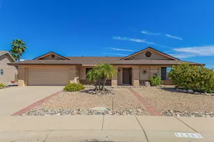 12302 W Eveningside Dr, Sun City West, AZ 85375 - Photo 2