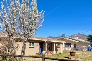 108 Nighthawk Ave, Bisbee, AZ 85603 - Photo 2