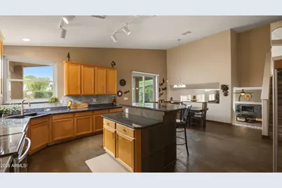 4319 E Morning Vista Lane, Cave Creek, AZ 85331 - Photo 10