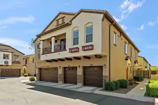 2725 E Mine Creek Rd, Phoenix, AZ 85024 - Photo 4