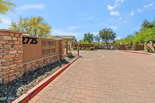 2725 E Mine Creek Rd, Phoenix, AZ 85024 - Photo 28