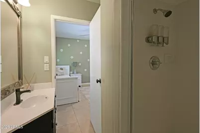 2117 W Windsor Avenue, Phoenix, AZ 85009 - Photo 32