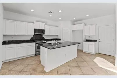 2535 W Lucia Drive, Phoenix, AZ 85085 - Photo 4