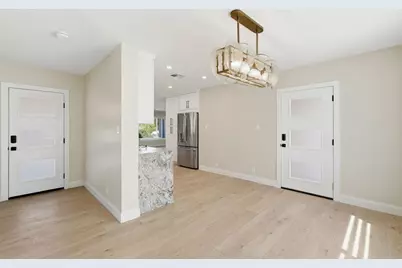 6819 E Paradise Parkway, Scottsdale, AZ 85251 - Photo 10