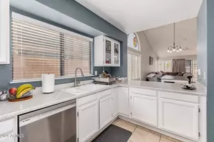 83 W Calle De Arcos, Tempe, AZ 85284 - Photo 18