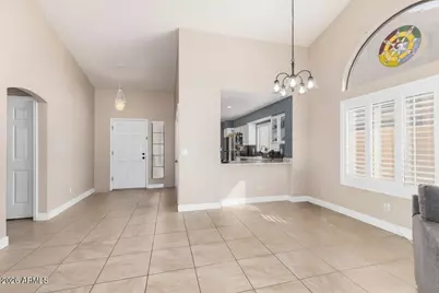 83 W Calle De Arcos --, Tempe, AZ 85284 - Photo 4