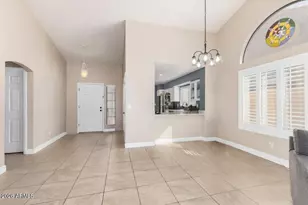 83 W Calle De Arcos, Tempe, AZ 85284 - Photo 4