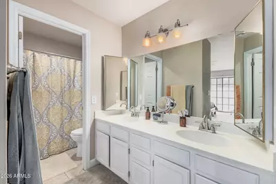 83 W Calle De Arcos --, Tempe, AZ 85284 - Photo 16
