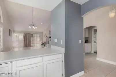 83 W Calle De Arcos --, Tempe, AZ 85284 - Photo 14