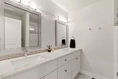 8372 E San Salvador Drive, Scottsdale, AZ 85258 - Photo 20