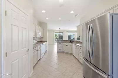 20693 N Glen Canyon Drive, Surprise, AZ 85387 - Photo 16