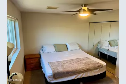 2439 W Freeway Lane, Phoenix, AZ 85021 - Photo 16