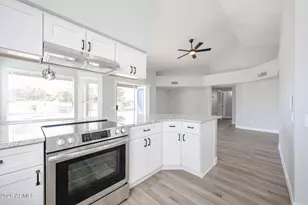 3951 E Waltann Ln, Phoenix, AZ 85032 - Photo 22