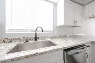 3951 E Waltann Ln, Phoenix, AZ 85032 - Photo 24