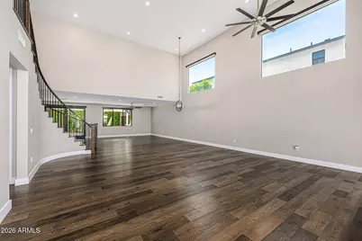 3821 E Devonshire Avenue, Phoenix, AZ 85018 - Photo 12