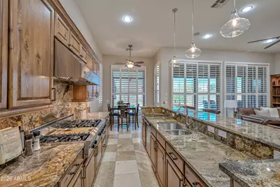 21914 N 36th Way, Phoenix, AZ 85050 - Photo 4