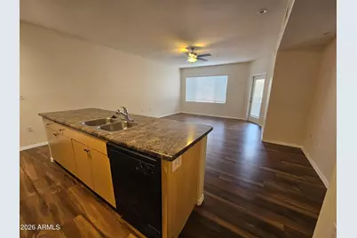 18416 N Cave Creek Road #Apt 2050, Phoenix, AZ 85032 - Photo 2