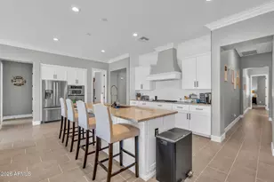 28449 N 68th Ave, Peoria, AZ 85383 - Photo 8