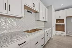 18941 W Monterosa St, Litchfield Park, AZ 85340 - Photo 8