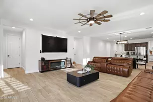 7612 W Illini St, Phoenix, AZ 85043 - Photo 14