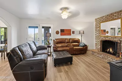 10575 E Cactus Road, Scottsdale, AZ 85259 - Photo 18