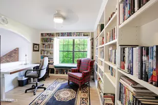 10575 E Cactus Rd, Scottsdale, AZ 85259 - Photo 16