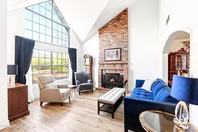 10575 E Cactus Road, Scottsdale, AZ 85259 - Photo 10