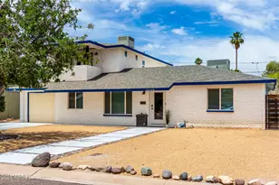 3038 E Avalon Dr, Phoenix, AZ 85016 - Photo 4