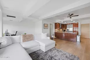 7167 E Rancho Vista Dr, Scottsdale, AZ 85251 - Photo 8