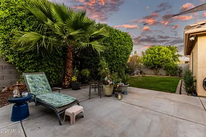 15818 W Acapulco Lane, Surprise, AZ 85379 - Photo 6